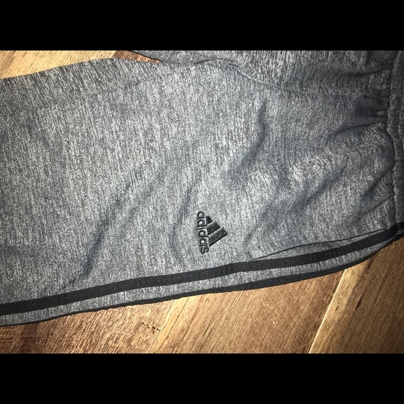 Adidas pants - Picture 2 of 4